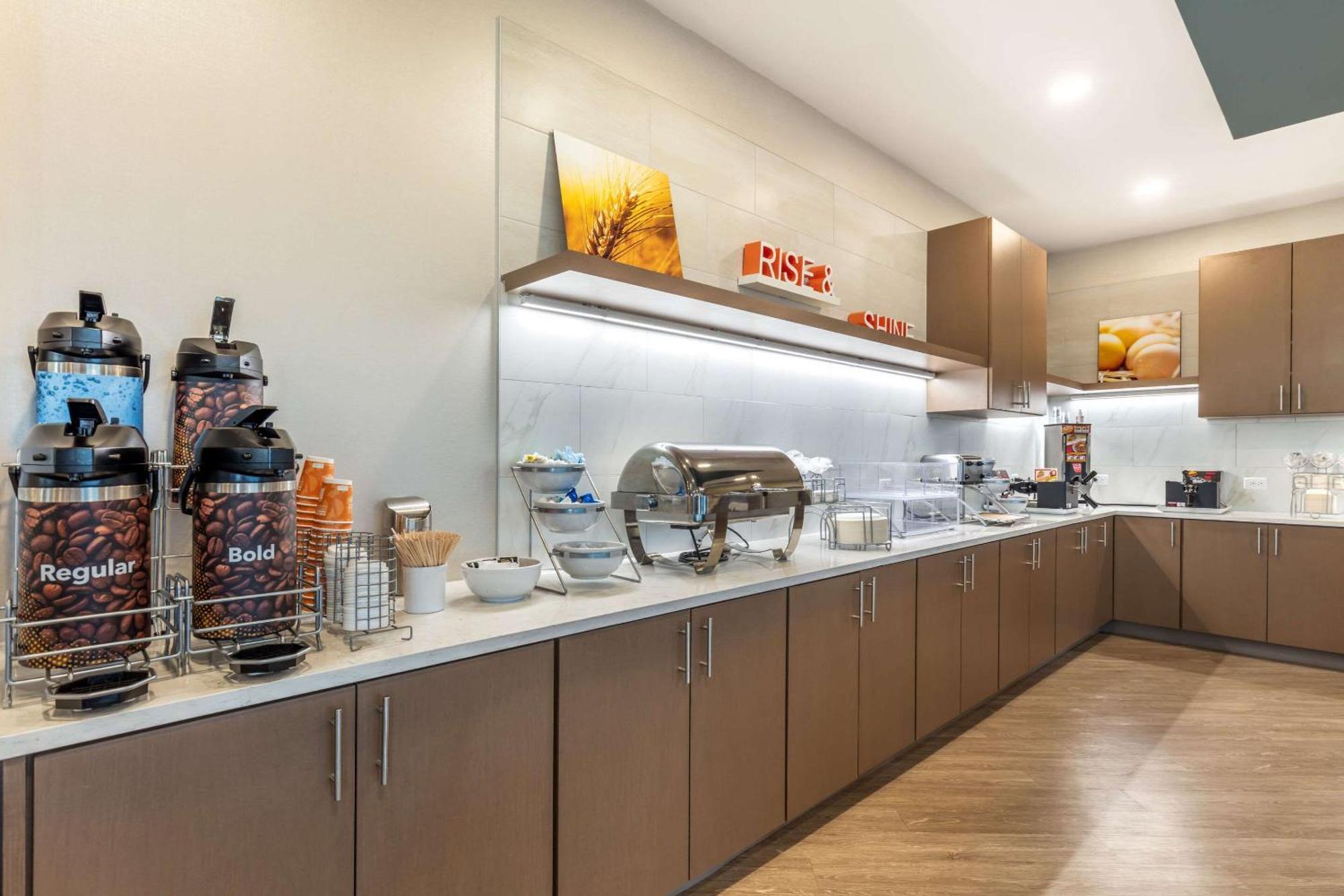 Comfort Suites Fort Myers East I-75 Экстерьер фото